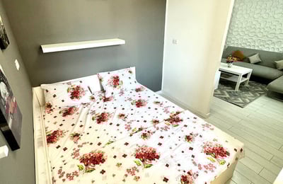 Location d’un appartement design d’une pièce dans le quartier Chiajna, secteur 6, Bucarest, Roumanie